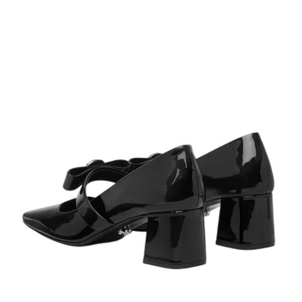 VERSACE 
Patent Leather Medusa Bow Mary
Jane Pump 38.5EU / 8.5US - Picture 15 of 15